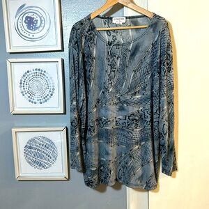 LS Collections Women’s Plus Size 2X Vintage Blue Silver Snakeskin Print Tunic